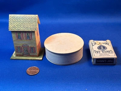 Group of antique dollhouse accessories, Bliss miniature dollhouse, deck of cards - Image 1 of 4