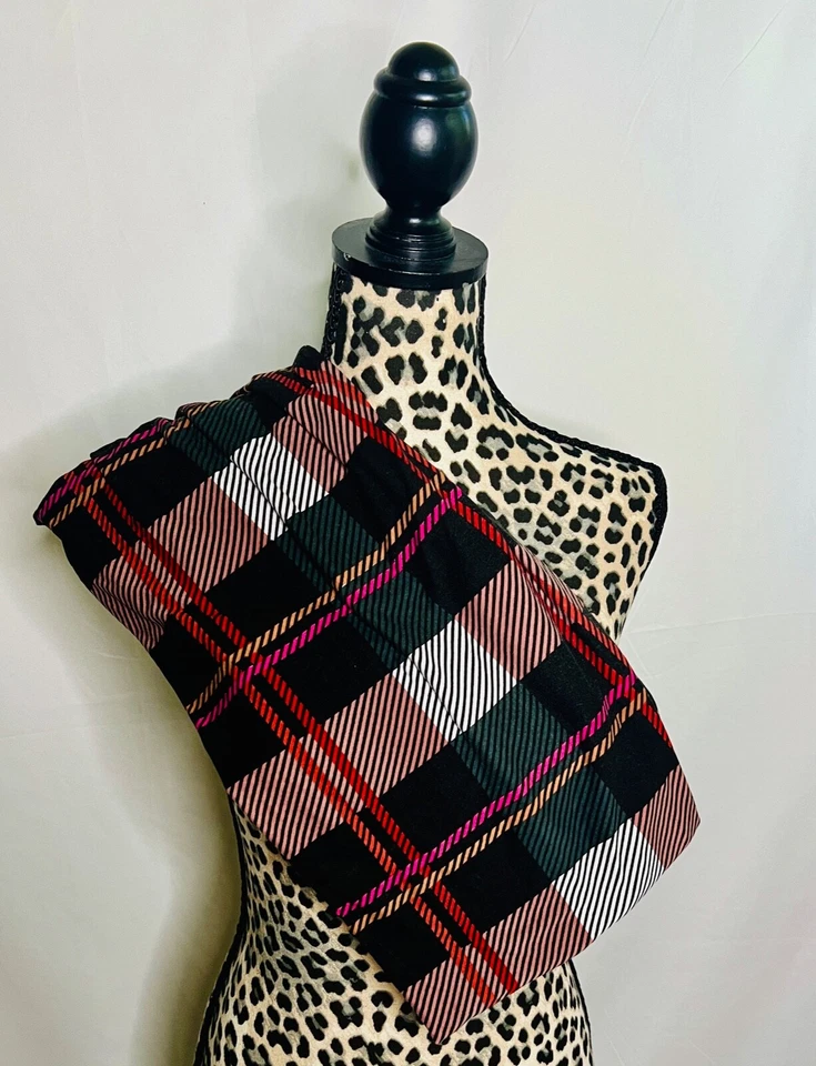 AGNES & DORA PLAID PINK BLACK RED GREY ADULT LEGGINGS SIZE XL PLUS SIZE (16-20) - Image 1 of 3