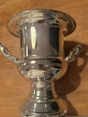 * RAFRAICHISSOIR SEAU PUBLICITAIRE CHAMPAGNE MEDICIS LAURENT PERRIER 26 cm - Photo 1/2