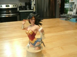 Wonder Woman Bust DC Comics Statue Woman of DC Universe Terry Dodson Series 2 - Picture 1 of 9