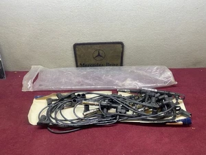 Mercedes Benz BERU W140 C140 R129 600 V12 Ignition Cable Kit NOS - Picture 1 of 12