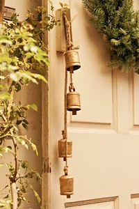 ANTHROPOLOGIE TERRAIN HANGING IRON BELLS RING RUSTIC CHRISTMAS HOLIDAY GOLD 28” - Picture 1 of 7