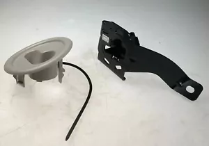 Original BMW/MINI F54 51477371486 - Mounting disconnection system rear right - Picture 1 of 11