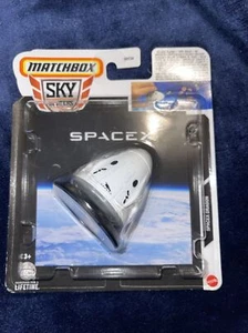 Matchbox Sky Busters: SpaceX Dragon (HHT59) - with playmat - new sealed - Picture 1 of 2
