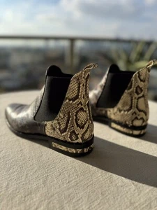Freda Salvador Mock Snakeskin Chelsea Boot Sz US 7.5 - Picture 1 of 5