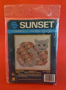 Vintage Sonnenuntergang gezählt Kreuzstich 1403 gemustert Tabby Katze 5" Quadrat Neu im Paket! - Bild 1 von 7