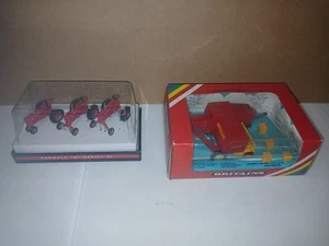 De colección Gran Bretaña Granja Juguete Escala 1:32 Sperry New Holland 377 Empacadora de Heno y Juego de Granja - Imagen 1 de 6