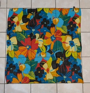 Vtg Dana Buchman 36x36 Inches 100% Silk Scarf Bold Colored Floral Pattern - Picture 1 of 6