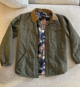Patagonia Barn Chore Jacket Size L Green Print Lining Light Insulated - Picture 1 of 3