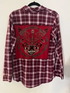 Hard Rock Cafe Shirt Upcycled Custom Rückenaufnäher Damen Large - Bild 1 von 3