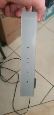 Netgear WNR834B RangeMax Next Wireless WNR834B  - Image 1 of 4