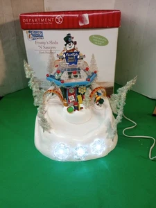  Department 56 North Pole Frosty's Sleds 'N Saucers Frosty the Snowman 56449 - Bild 1 von 8