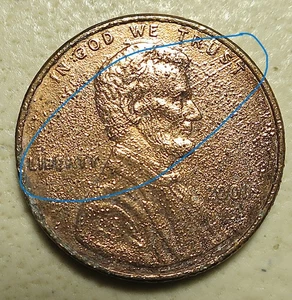 2001 D Lincoln Penny Die Break, Bubble Error - Picture 1 of 3