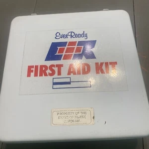 EVER READY INDUSTRIAL/24 UNIT FIRST AID KIT WITH METAL BOX MOUNTABLE #7 - Picture 1 of 4