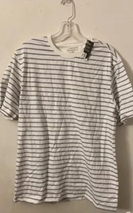 St John Bay kurzärmeliges gestreiftes Performance Jersey T-Shirt Größe Medium - Bild 1 von 5