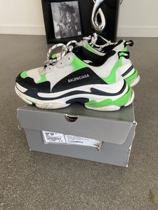 balenciaga triple s green and black