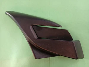 2000 - 2006 GMC YUKON XL 1500 2500 HOOD HINGE TRIM COVER LH DRIVER SIDE - Picture 1 of 2