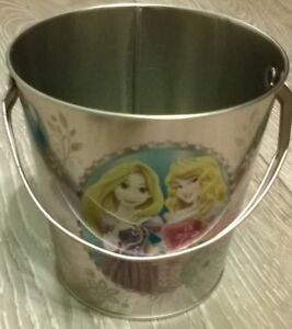 Disney Princess party bags Metal tin Bucket! Birthday celebration NEW Unusual