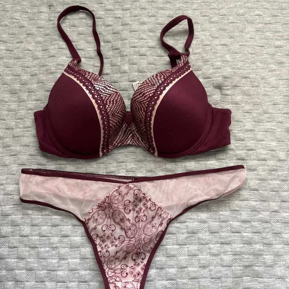 Victoria’s Secret Dream Angels Lined Demi Bra Set 36B - Image 1 of 1