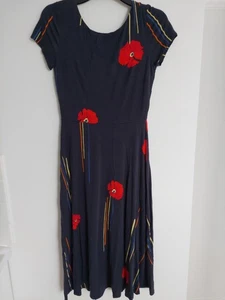 Ladies Tshirt Dress Midi Navy Red Poppy Stripe Design Size 8 XS Emilyandfin - Picture 1 of 4
