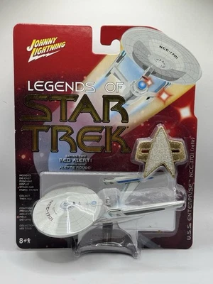 Johnny Lightning Legends of Star Trek Enterprise NCC-1701 (refit) w/ Stand - Image 1 of 4