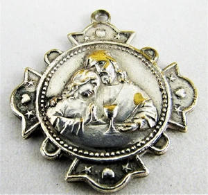 Katholische Erstkommunion Andenken Medaille Silber Farbe Religion Vintage Kostenloser Versand - Bild 1 von 6