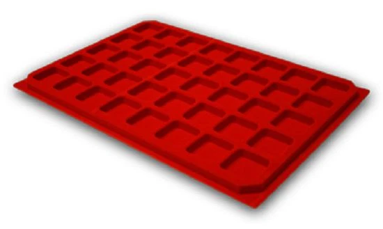 Rangement en feutrine rouge(400 capsules) Lot de 10 plateaux alvéoles carrées