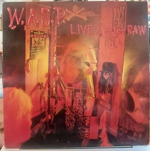W.A.S.P. LP LIVE ... IN THE RAW CAPITOL BLACKIE LAWLESS NY DOLLS 1987 - Picture 1 of 2