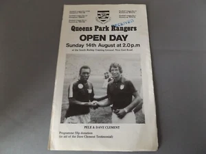 1977 QPR Queens Park Rangers programa de día abierto firmado por Gerry Francis y otros - Imagen 1 de 5