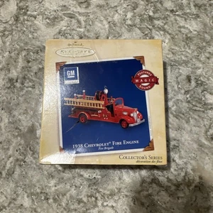 Hallmark Keepsake Ornament 2005 1938 Chevrolet Fire Engine Brigade Magic Sound - Picture 1 of 1