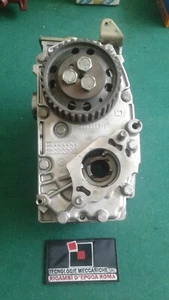 Pompa dell'olio IVECO DAILY 504027985 o 500366515 - Foto 1 di 15