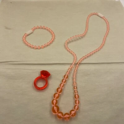 pretty pretty princess pink jewelry ring bracelet and necklance - Image 1 of 3