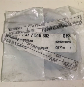 BMW OEM 11377516302 CamShaft Adjuster Gasket - Bild 1 von 4