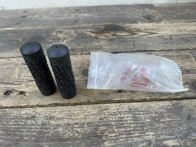 Grip Shift SRAM Handlegrips Grips Black NOS Mtb Bike - Image 1 of 4