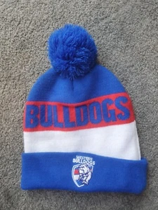 AFL Western Bulldogs Football Club Members Beanie 2020 - Free Postage - Picture 1 of 2