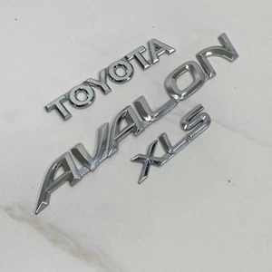 2000-2004 Toyota Avalon XLS Emblem Logo Letters Rear Tailgate Trunk Chrome - Picture 1 of 10