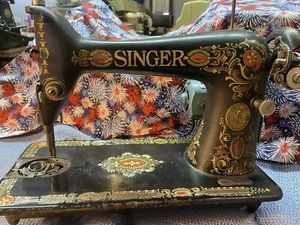 Vintage 1911 Singer Red Eye Sewing Machine G9621986-As Is, For Repair Or Parts - Picture 1 of 6