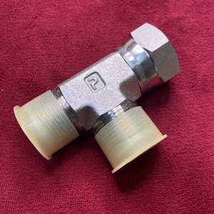 Parker 16 R6X-S , Triple-Lok 37° Flare JIC Swivel Run Tee - Bild 1 von 4