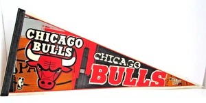 Vintage Wincraft Chicago Bulls NBA Full Size Pennant Flag Banner Edition #5 - Picture 1 of 9