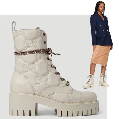 BOTAS GUCCI TOBILLO BLANCAS GG LOGO CUERO ACOLCHADAS CON CORDONES $1,490 talla 41 11 EE. UU. Foto 1 de 4