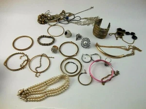 Lot of Assorted Costume Jewelry Bracelet Chunky Rhinestone Rings Necklace Chain - Picture 1 of 9