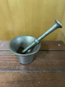 Antico Mortaio in bronzo epoca fine ottocento antiquariato siciliano - Foto 1 di 6