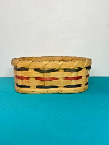 Vintage Amish Handcrafted Weaved Basket Wood Base Cover