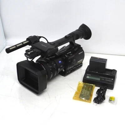 SONY HVR-Z7J Camcorder HDV MiniDV High Definition Camera 126×10h - Image 1 of 4