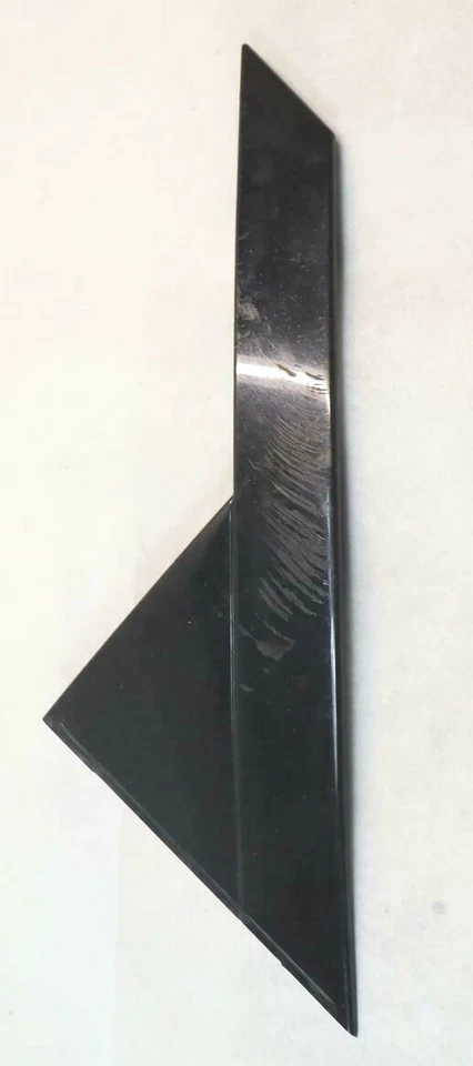 Tapicería ventana puerta trasera izquierda Jaguar XF 2009 2010 2011 2012 2013 2014] Foto 1 de 4