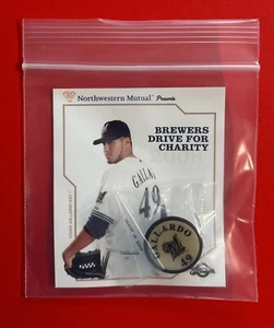 MILWAUKEE BREWERS YOVANI GALLARDO 49 Collector Player Pin Baseball Card 2008 SGA - Picture 1 of 6