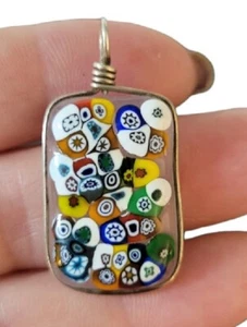 Handgefertigter Millefiori Glas Anhänger mehrfarbig Drahtfolie - Bild 1 von 5