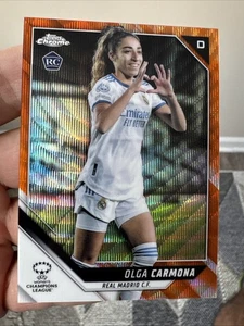 🔥🔥🔥2021/22 Topps Chrome UCL Women's Olga Carmona Orange Refractor Rookie /25 - Picture 1 of 2
