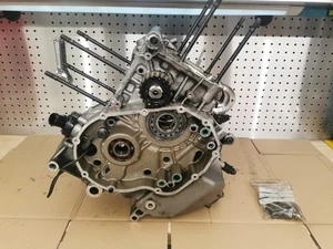 Cárter motor Ducati Multistrada 1200 S 2013 - Imagen 1 de 17