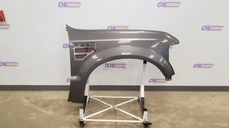 10 FORD F250 SUPER DUTY LARIAT FENDER FRONT RIGHT PASSENGER GRAY - Image 1 of 4